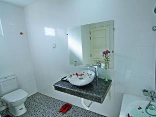 Royal Pearl Hotel - Mandalay - 4