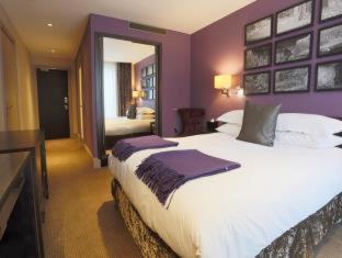Hogarths - Solihull - 1