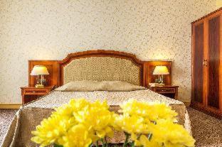 Romance Hotel and Family Suites - 5