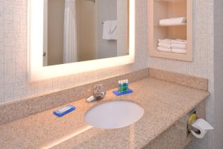 Holiday Inn Express Mineral Wells by IHG - Parkersburg - 3