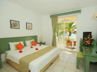 Silver Beach Hotel - 2