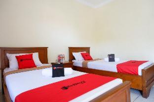 RedDoorz Plus near Stadion Wijaya Kusuma - Cilacap - 8