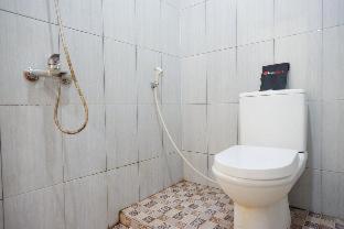 RedDoorz Plus near Stadion Wijaya Kusuma - Cilacap - 6