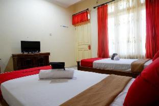 RedDoorz Plus near Stadion Wijaya Kusuma - Cilacap - 2