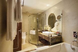Regalia Gold Hotel - 2