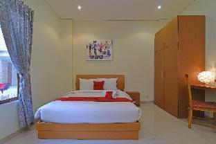 RedDoorz Plus @ Mahendradatta Denpasar - 2