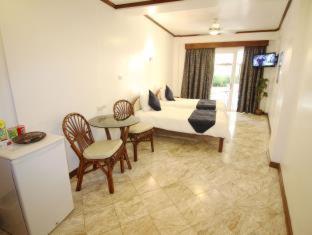 Mermaid Resort and Dive Center - Puerto Galera - 5