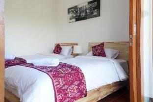 Seno Guesthouse & Cafe - 4