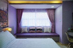 The Qube fifty Hotel - 8