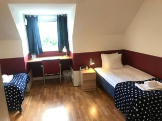 Port Hotel Apartments - 7