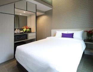 V Hotel Bencoolen - 5