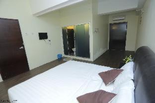JAM Hotel Kota Warisan Sepang @ ERL Salak Tinggi, KLIA 1-2 & F1 - 3