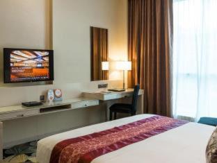 Imperial Hotel Kuching - Kuching - 8