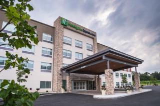 Holiday Inn Express & Suites Kingston-Ulster by IHG - 0