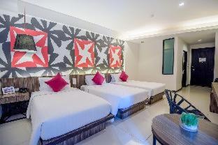 Hotel J Residence Pattaya - 1