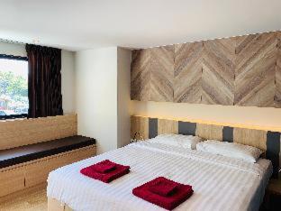 Room Actually - Strand Karon - 9
