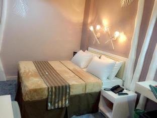 Urban Travellers Hotel - Manila - 3