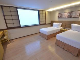 Jinjiang Inn - Makati - Manila - 9