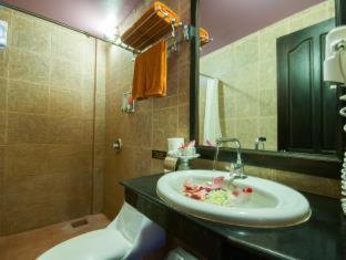Golden Butterfly Villa - 6