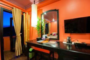 Golden Butterfly Villa - 4