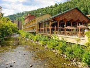 River Terrace Resort & Convention Center - Gatlinburg - 9
