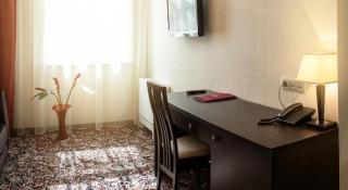 Park Hotel - Dnipro - 3