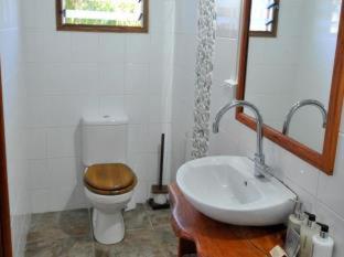 Deco Stop Lodge - Luganville - 2