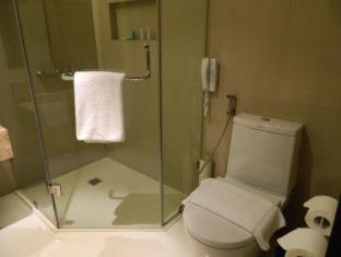 Acacia Hotel Manila - Manila - 3