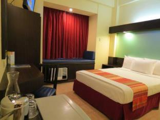 Microtel by Wyndham Batangas - Santo Tomas - 8