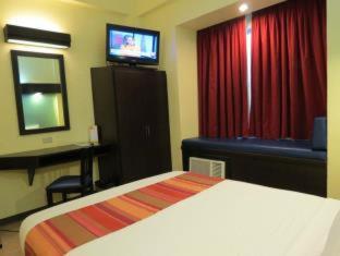 Microtel by Wyndham Batangas - Santo Tomas - 7