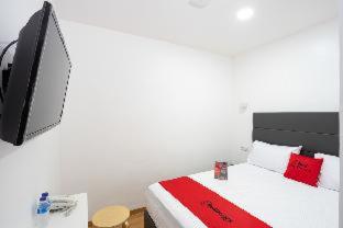 RedDoorz Plus @ Danau Sunter Utara - Jakarta - 7
