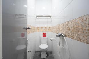 RedDoorz Plus @ Danau Sunter Utara - Jakarta - 5