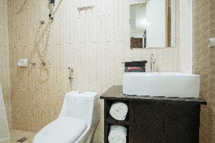 RedDoorz Plus at Evangelista Street Makati - 8
