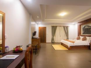 Samnak Lounge - Siem Reap - 6
