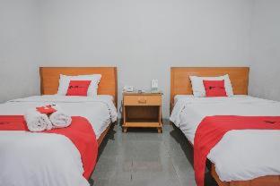 RedDoorz Premium @ Jalan Pal 10 Jambi - 3