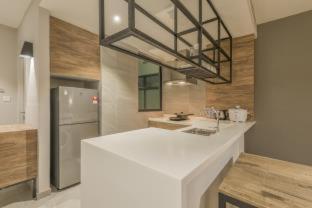 Jinhold Hotel & Serviced Apartment - Miri - 8