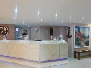 Sun Hall Beach Hotel Apartments - 4