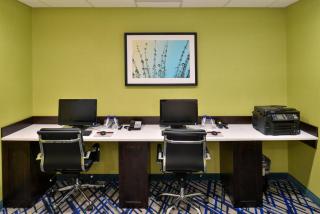 Holiday Inn Express and Suites West Ocean City by IHG - Ocean City - 3