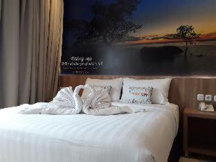 Front One Hotel Airport Solo - Solo - 9