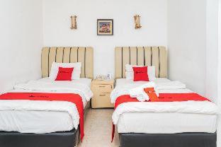 RedDoorz Plus @ Cibogo Puncak 3 - Bogor - 5
