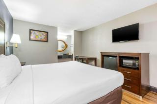 Econo Lodge - Rock Hill - 2