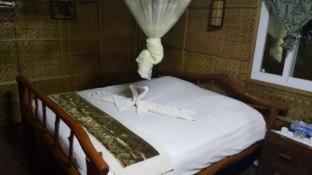 Soe Ko Ko Beach House & Restaurant - Ngwesaung - 1