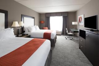 Holiday Inn Hotel & Suites Davenport by IHG - Davenport - 4