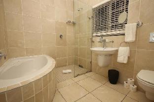 The Hampton Exclusive Guesthouse - East London - 2
