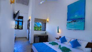 At Ease Beach Hotel - 2
