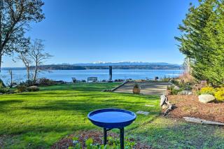 Mid-Century Cabin with Deck and Puget Sound Vistas! - Hansville - 8