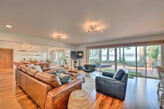 Mid-Century Cabin with Deck and Puget Sound Vistas! - Hansville - 7