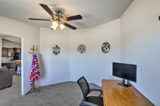 Desert Escape Off I-10 with Over 1 Enclosed Acre! - Mescal - 2