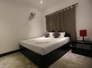Pool Party Hostel - Siem Reap - 3