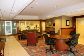 Holiday Inn Express Hotel & Suites Waterford by IHG - 7